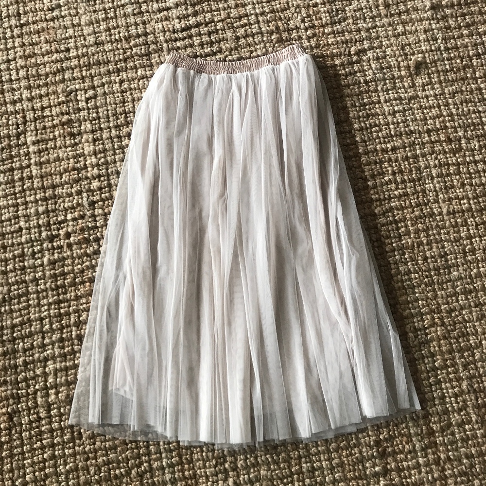 L - Together Apparel - Tule Skirt